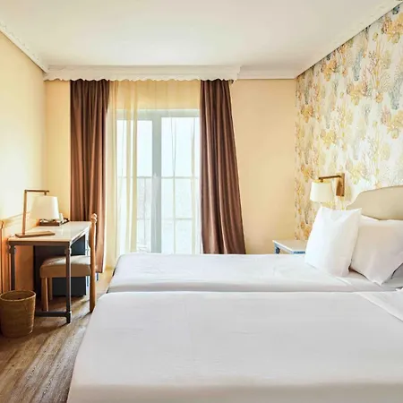 Fenix - Adults Only Recommended توريمولينوس